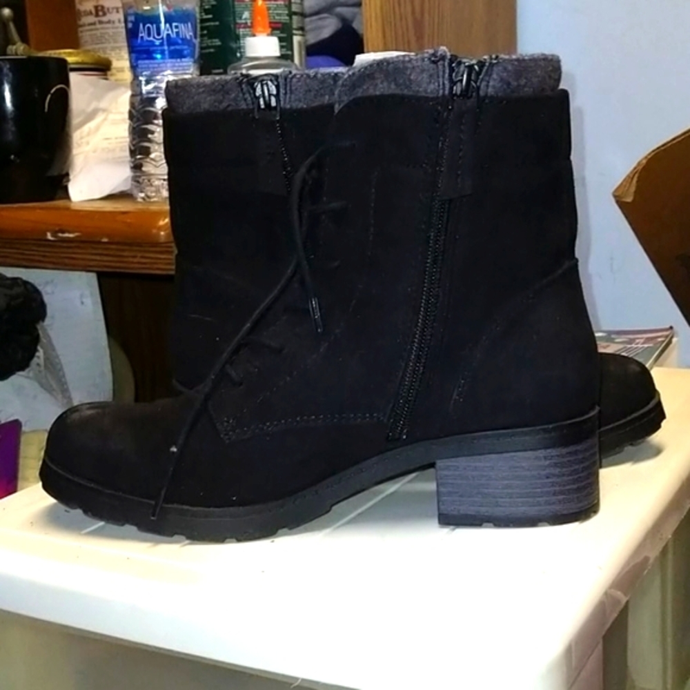 Universal Thread Women's Combat Boots NEW sz 8